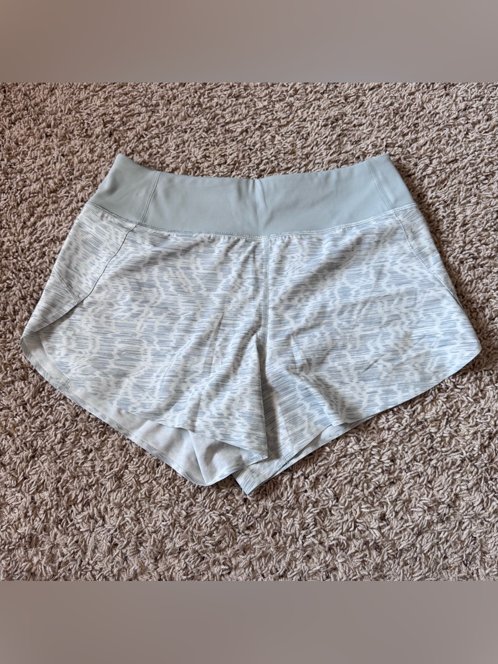 Athleta Women’s Light Sage Active Shorts